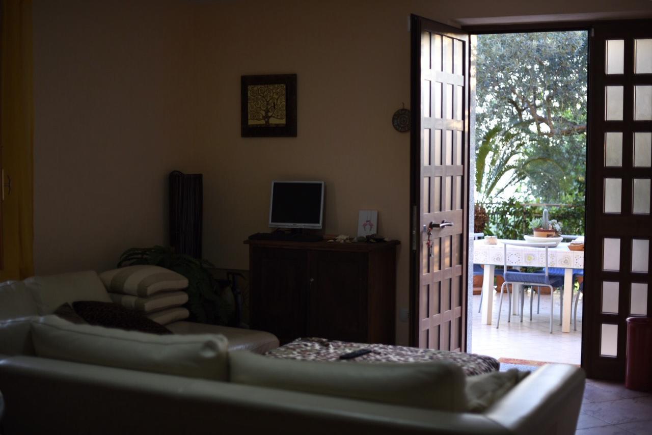 B&B Dei Fiori Praia a Mare Bagian luar foto